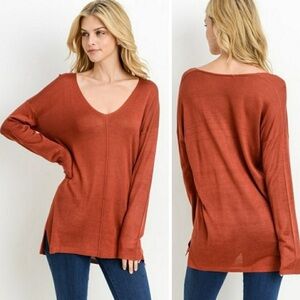 Rust Longline V- Neck LightWeight Long Sleeve Top Size Large NWT